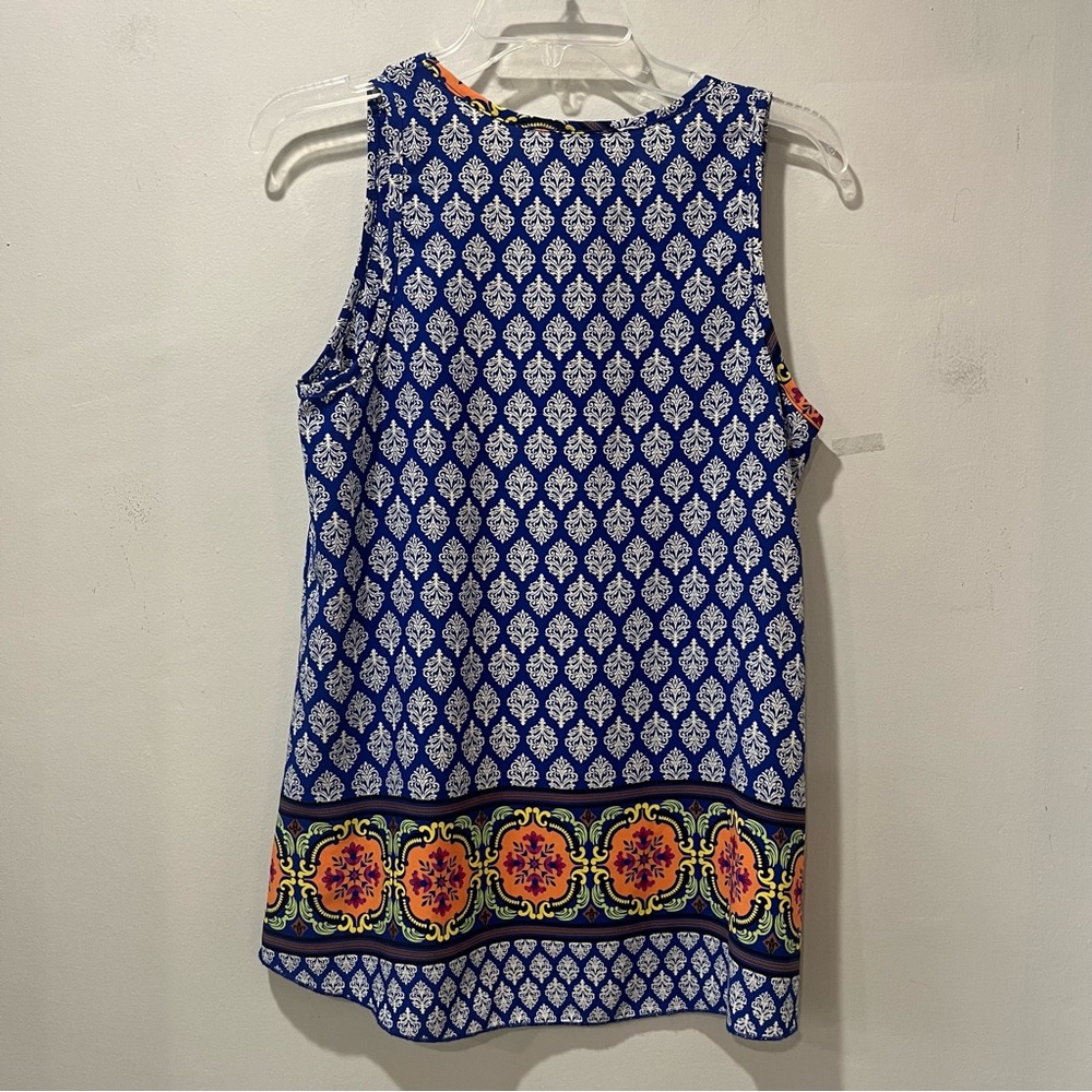 Blue Rain Women Small Blue White Geometric V Neck Sleeveless Tank Polyester Top - Picture 6 of 6